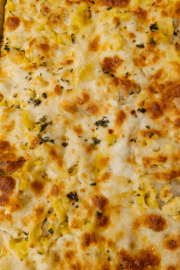 Pizza patate e mozzarella